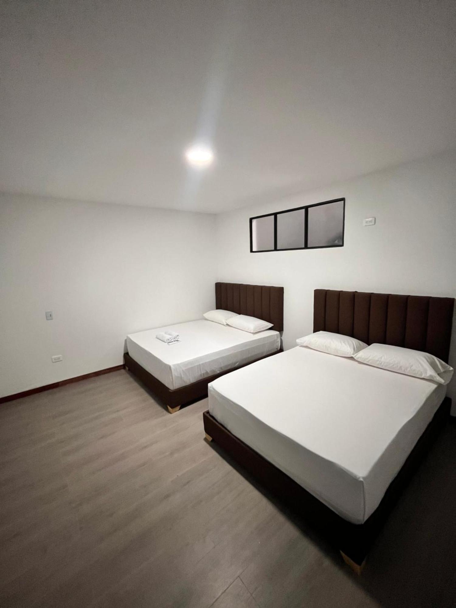 Hotel Gallery By 70 Medellín Exteriör bild