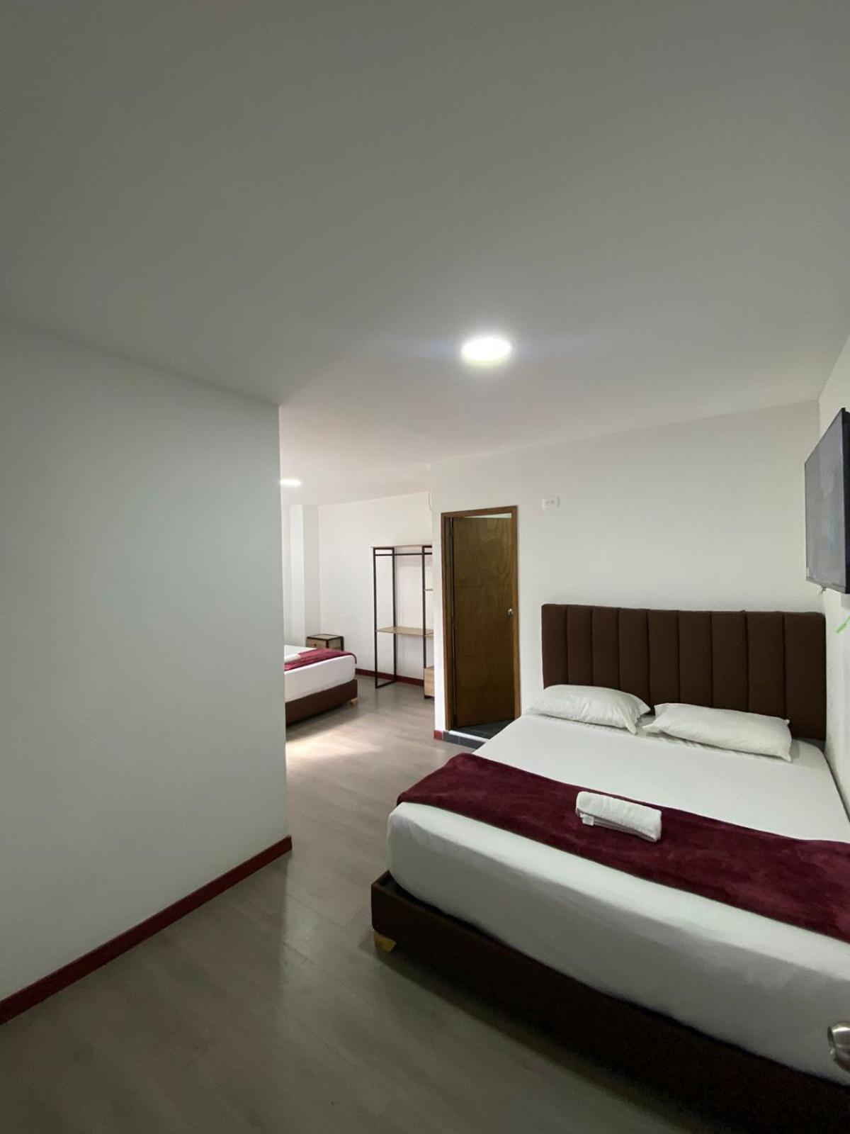 Hotel Gallery By 70 Medellín Exteriör bild