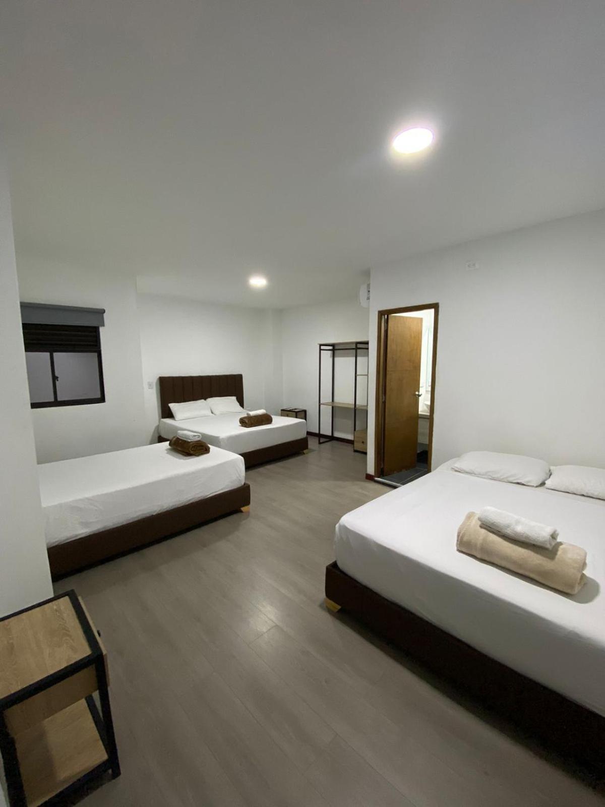 Hotel Gallery By 70 Medellín Exteriör bild