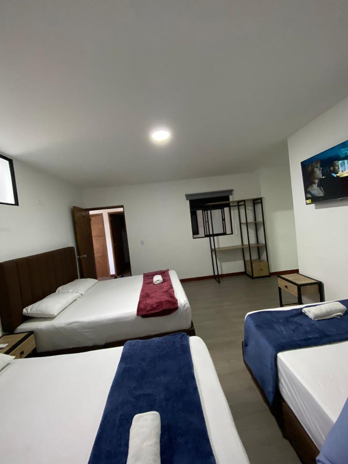 Hotel Gallery By 70 Medellín Exteriör bild